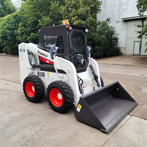 SKID STEER LOADER DELIVERY 